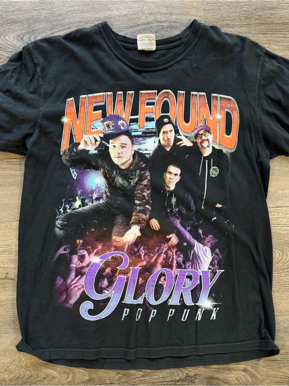 Black Pop-Punk Graphic Tee